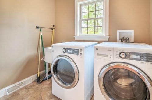 481 Coleman Rd, Mc Donald PA  15057-2850 exterior