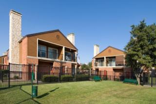 2523 Ohio Dr, Plano TX  75093-3006 exterior