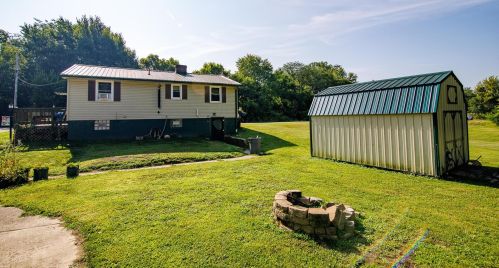33 Lincoln Ave, London, OH 43140-1579