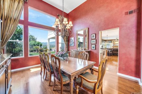 5 Segada, Trabuco Canyon CA  92688-2733 exterior
