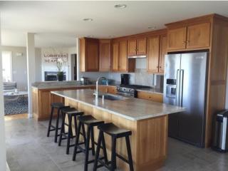 2326 Ocean Blvd, Rye NH  03870-2735 exterior