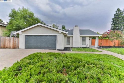 1325 Greenbrook Dr, Danville, CA 94526-5238