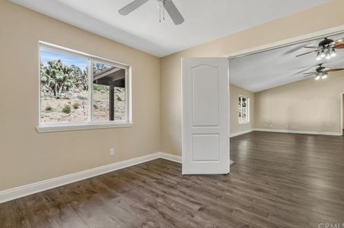 2676 Mustang Ln, Wrightwood CA  92397 exterior