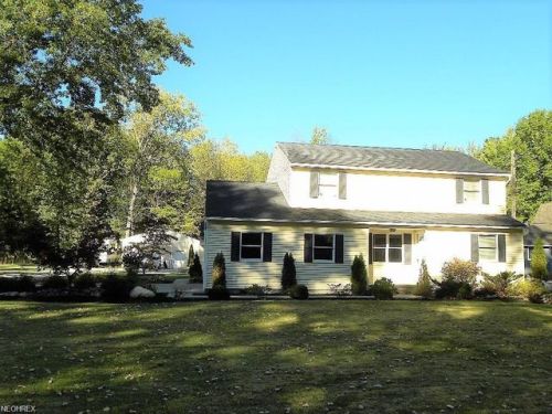 10396 Dewhurst Rd, Elyria, OH 44035-8404