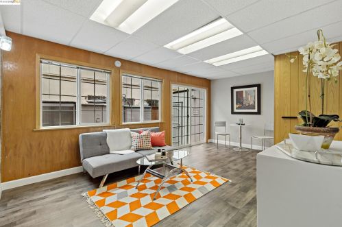 341 Alcatraz Ave, Oakland CA 94608-1260 exterior