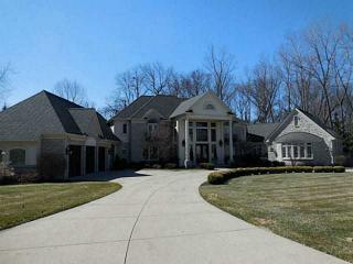 5005 Highpoint Dr, Toledo, OH 43615-1185