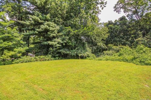 138 Woodside Ave, White Plains NY  10604-2040 exterior