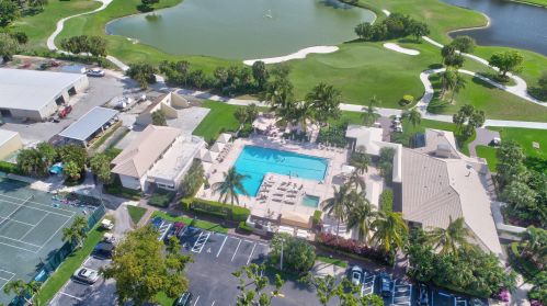 11698 Briarwood Cir, Boynton Beach FL  33437-1909 exterior