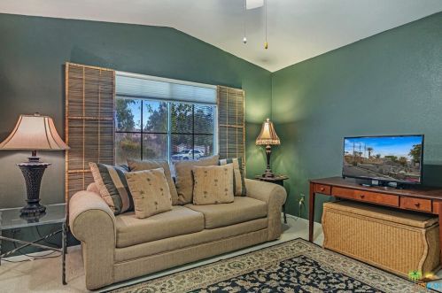 49771 Lincoln Dr, Indio CA 92201-8549 exterior