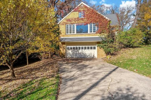 45 Forestdale Rd, Minneapolis MN 55410-2547 exterior