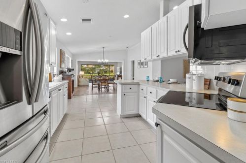 4546 Ossabaw Way, Naples, FL 34119-9557