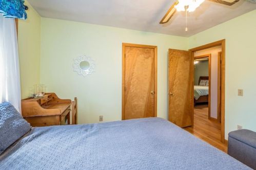 107 Allenton Rd, North Kingstown RI  02852-5914 exterior