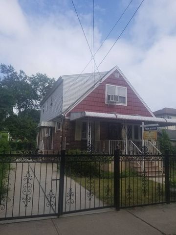 13137 132nd St, Jamaica, NY 11420-3422