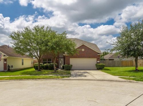 10502 Scenic Cove Ct, Humble, TX 77396-4170