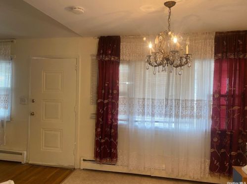 626 Beach 69th St, Far Rockaway, NY 11692-1336