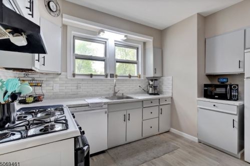 199 Brinkerhoff St, Ridgefield Park NJ  07660-2001 exterior