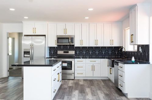 14465 Fruitvale Rd, Valley Center CA  92082-5939 exterior