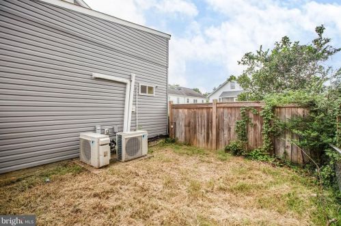 1219 Payne St, Fredericksburg VA  22401-5329 exterior