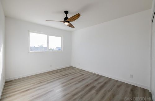 3775 Carnegie Dr, Oceanside CA  92056-6321 exterior