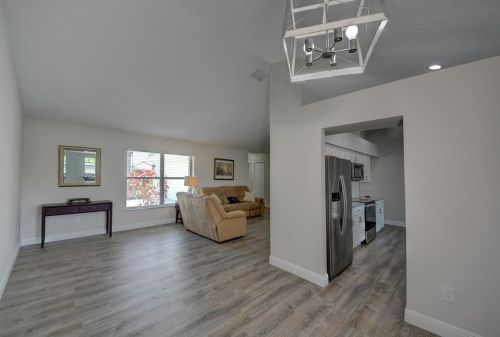 6568 Chugwater Cir, Port Saint Lucie FL  34983-2305 exterior