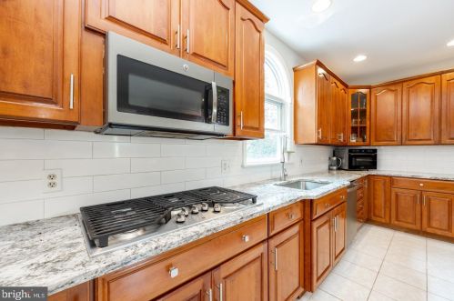 1700 Morgan Ln, Collegeville PA  19426-2859 exterior