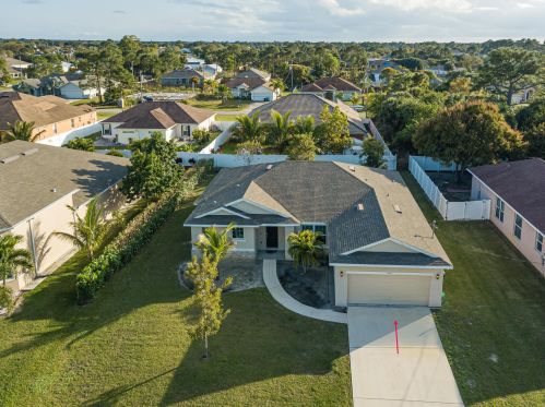 1244 Ermine Ave, Fort Pierce, FL 34953-5006