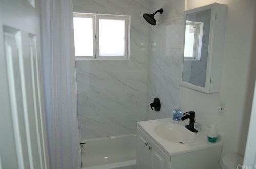 115 Sycamore Ave, Rialto CA  92376-5931 exterior