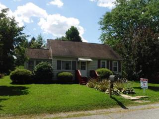 709 5th St, Danville, PA 17821-7779