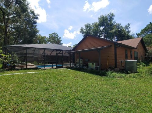 5595 171st Ct, Ocklawaha, FL 32179-3064