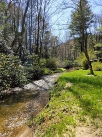 11210 Bottom Creek Rd, Bent Mountain, VA 24059-2244