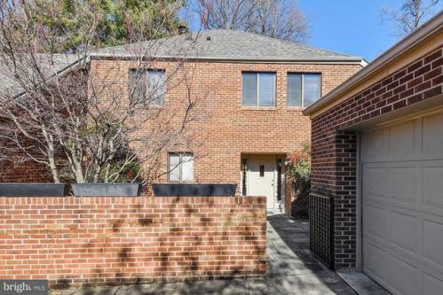11300 Harborside Cluster, Herndon, VA 20191-3612