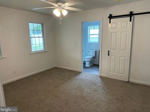 124 Hannold Blvd, West Deptford NJ  08096-1815 exterior