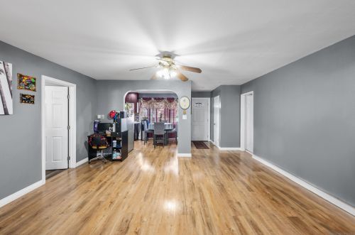 240 Ledgewood, San Diego CA 92114-7233 exterior