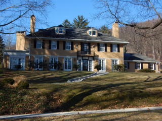 1217 Campbell St, Williamsport, PA 17701-3039