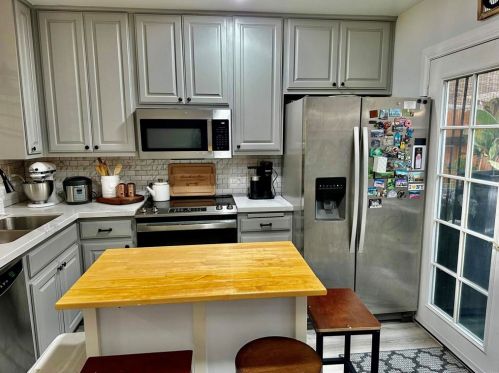 6430 Bell Bluff Ave, San Diego CA  92119-1026 exterior