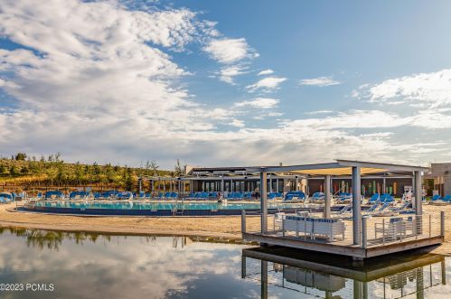 3204 Wapiti Canyon Rd, Park City UT  84098-6241 exterior