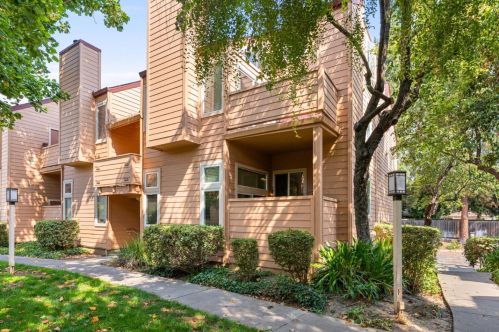 5304 Borneo Cir, San Jose, CA 95123-6068