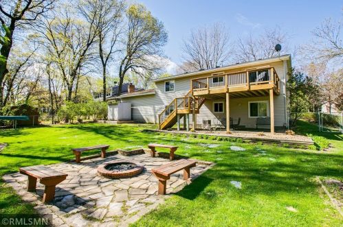 338 Sherwood Ct, Lino Lakes, MN 55014-1706