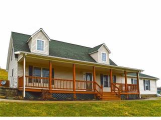 454 Sparta Rd, Prosperity, PA 15329-1405