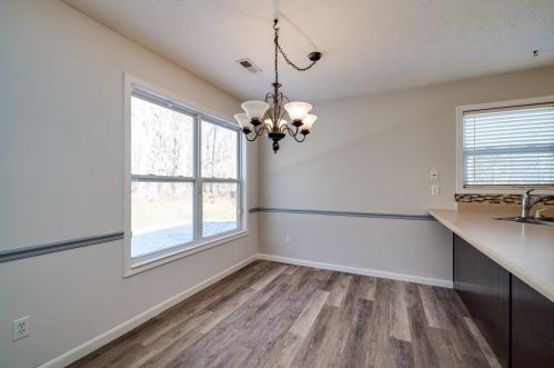 2047 River Birch Dr, Amelia OH  45102-2320 exterior