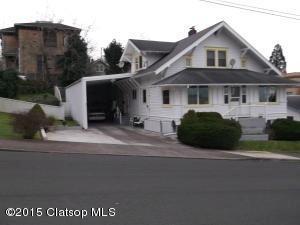 561 9th St, Tongue Point, OR 97103-4623