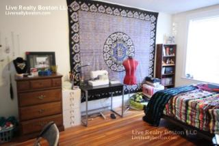 10 Barrows St, Boston MA  02134 exterior