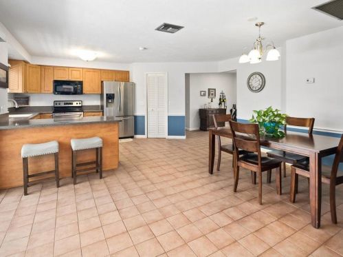 218 Bermuda Rd, Marco Island FL  34145-3969 exterior