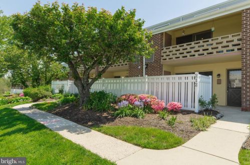 212 Stony Way, Norristown, PA 19403-4212