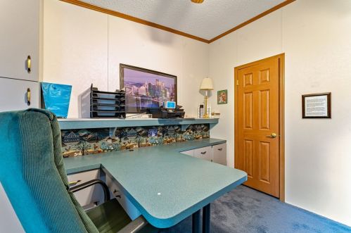 172 Sherwood Dr, Verona PA  15147-3318 exterior