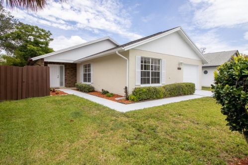 2700 Shadybranch Dr, Orlando, FL 32822-4175