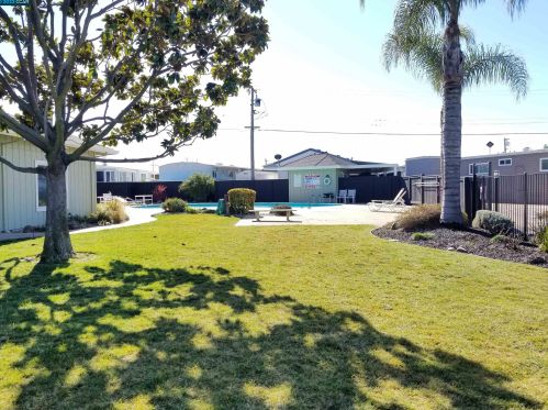 46 Cayuga St, Oakley CA  94561-1661 exterior
