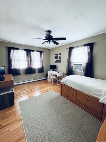 1 Parkside Dr, Airmont NY  10901-7601 exterior