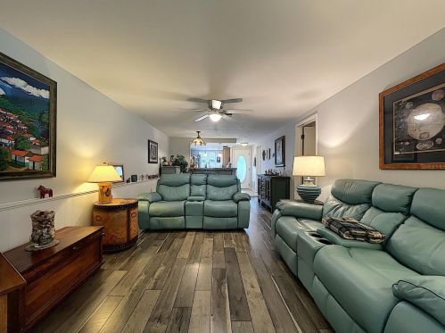 4233 Richmere Dr, New Port Richey FL  34652-5637 exterior