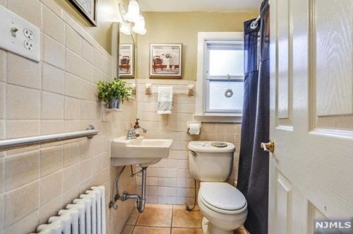 181 Cedar St, Ridgefield Park NJ  07660-1803 exterior